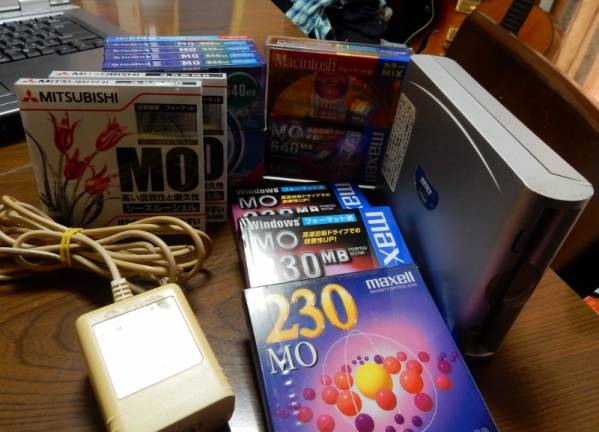 おまけあり バッファロー MO-CH640U2 640MB 10枚 230MB 3枚 BUFFALO MO