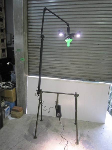 米軍放出ジャンク品サージカルライト 作業灯 スタンド付 SF20R