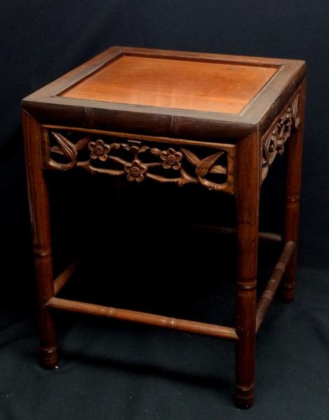 §綺麗【中国美術 唐木花梨 花台 高卓 四方卓 透かし彫り】