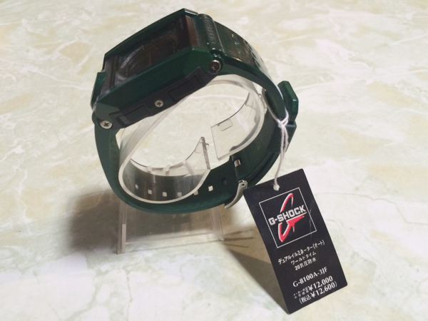 未使用 希少 国内 CASIO G-SHOCK 腕時計 G-8100A-3JF グリーン
