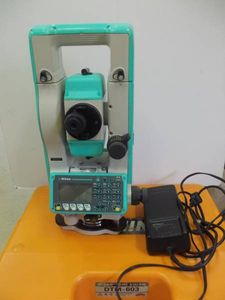 トータルステーション 生き返ら Nikon DTM-S405C 測量機器 ニコン