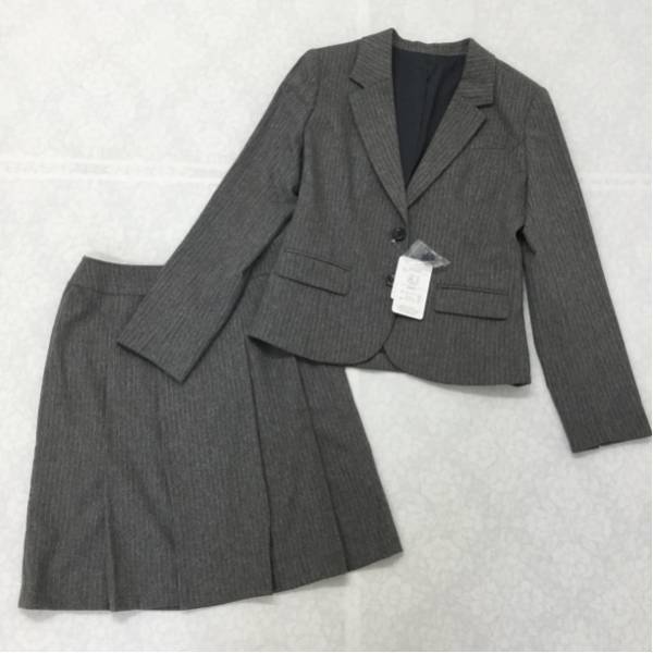 ☆新品☆P 9号/ウール混/ストライプ/スカートスーツ