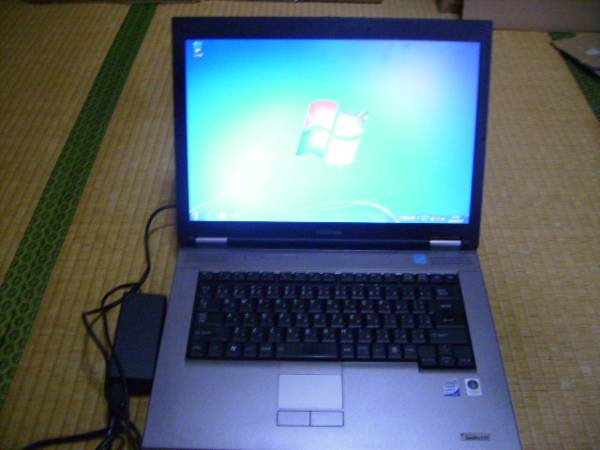 中古】FMV A531/DX Core i3-2330M 2.2Ghz/250GB/4GB/Windows7 