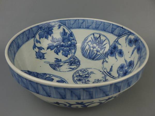 骨董・伊万里】☆江戸期 古伊万里染付線描草花丸文鉢
