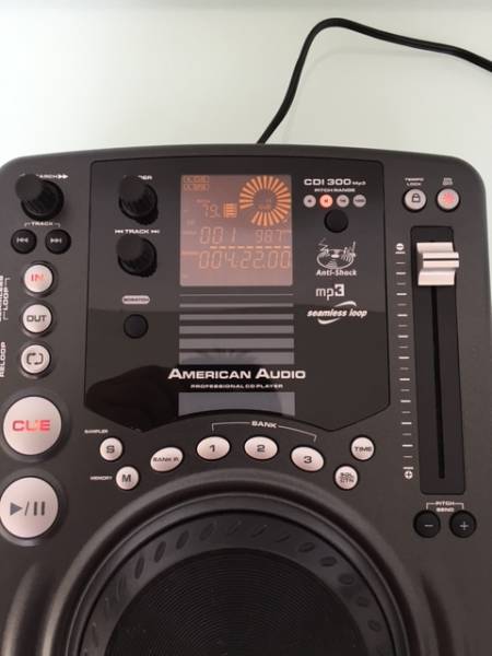 AMERICAN AUDIO/CDI300MP3/CDJ