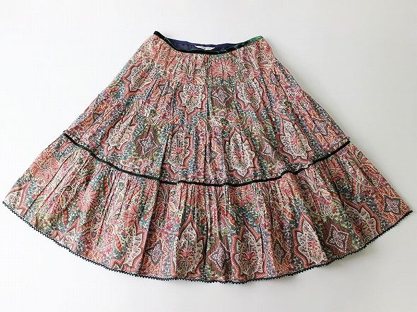 Lois CRAYON ロイスクレヨン ペイズリーフラワーフレアスカートM