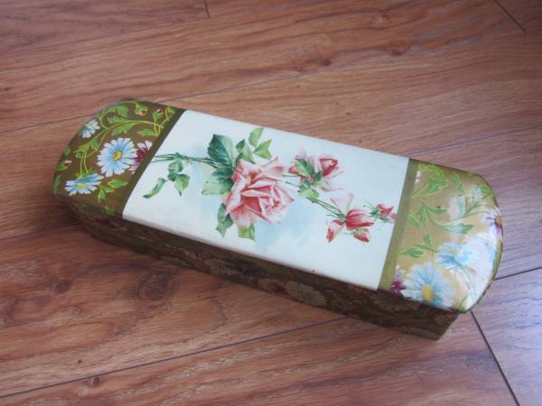 ★_★antique 薔薇 デコパージュ vanity box 手袋ハンカチ入れ　