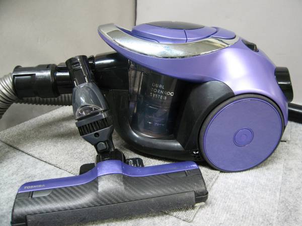 ♪東芝トルネオ VC-J3000(V) サイクロン式クリーナー 2014年中古