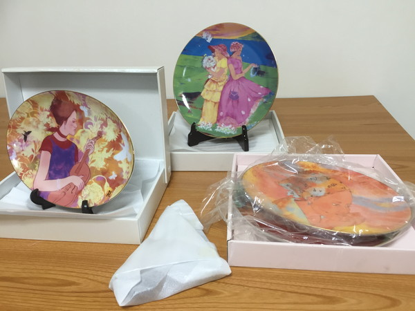 ★【新品】田村能里子 絵皿 四点まとめ売り 皿立付き