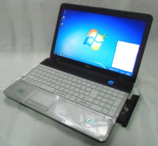 富士通 FMV-A512 ★Win7Pro/PentiumB940/8GB/SSD240GB/BDRE/Wifi