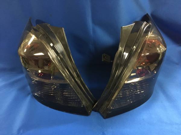 トヨタ　ヴィッツ(SCP90系)用HAMABiテールランプ