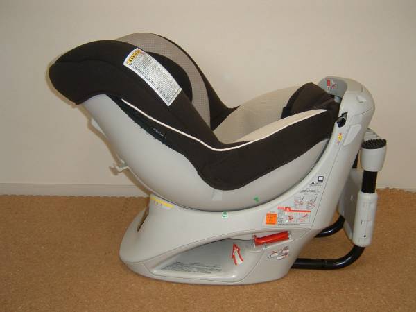 ◇美品◇禁煙車◎エールベベ/クルット プレミアム(ALB831)