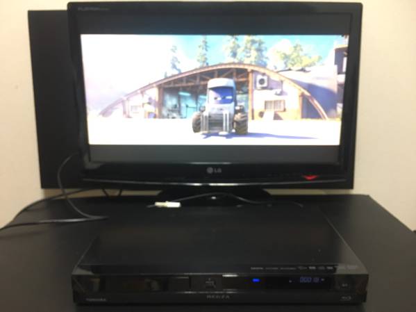 東芝 REGZA ブルーレイレコーダー DBR-Z110 2011年製