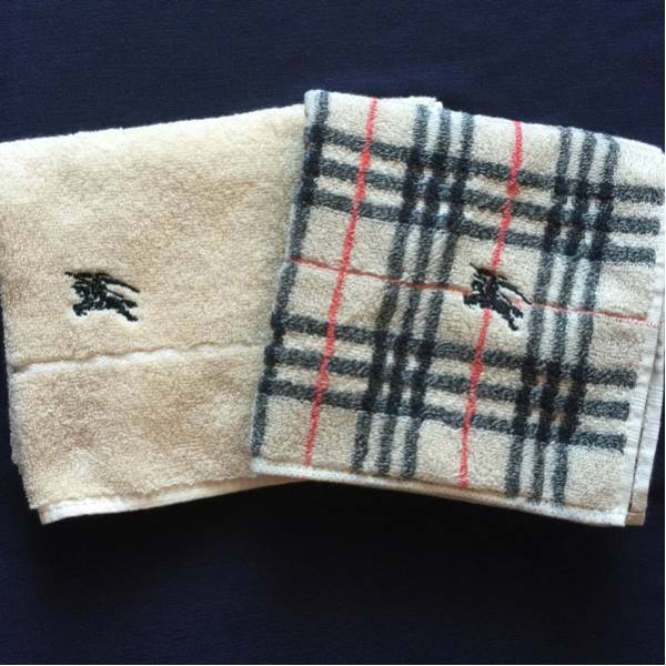新品 2枚 バーバリー ハンカチ タオルハンカチ チェック柄