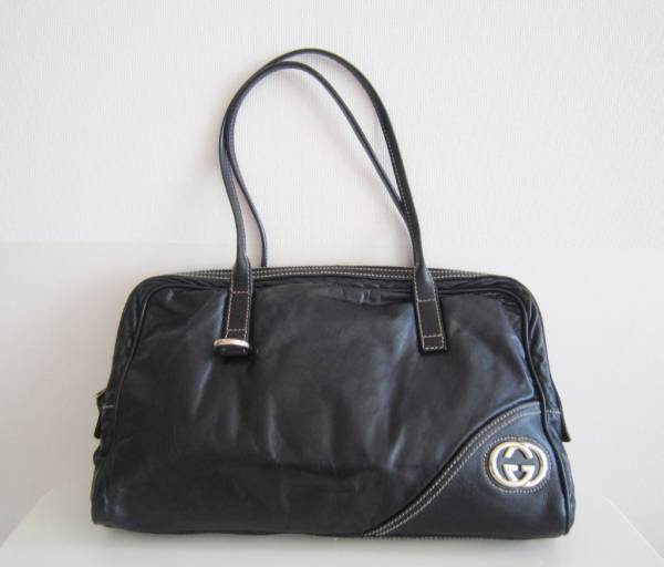 GUCCI /グッチ レザー バッグ /ブラック