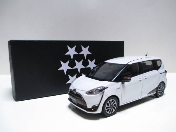 1⁄30 非売品 カラーサンプル ミニカー 新型シエンタ トヨタ Sienta