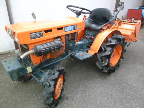 クボタ トラクターB5001 4WD 大阪発
