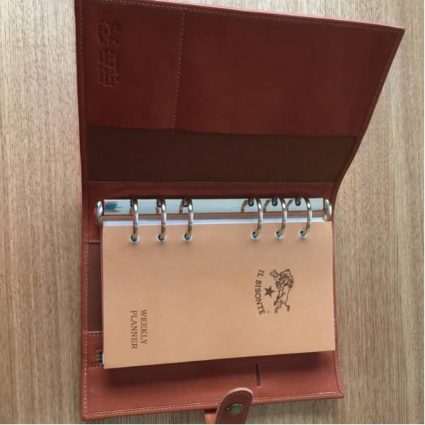 イルビゾンテ 手帳