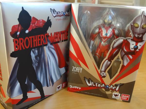 ULTRA-ACT　ゾフィー　＆　ブラザースマント