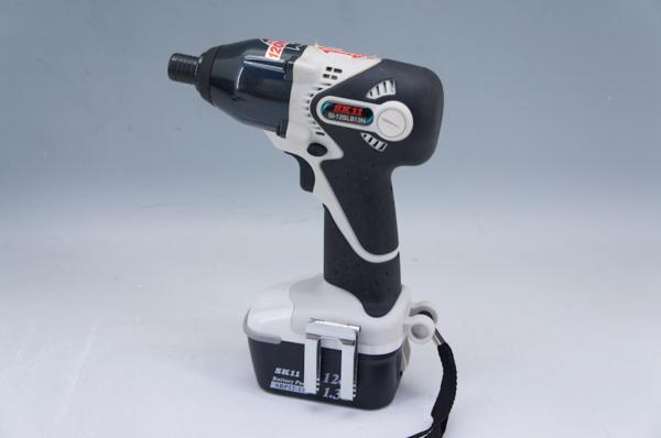 不詳⁄作者不詳⁄五字一行書⁄布袋屋掛軸HJ-758 作者不詳 二行書 布袋屋