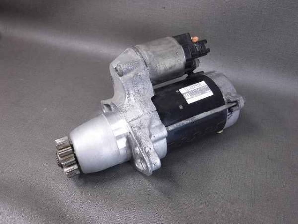 アルファードＧ セルモーター MNH10W H18 106850