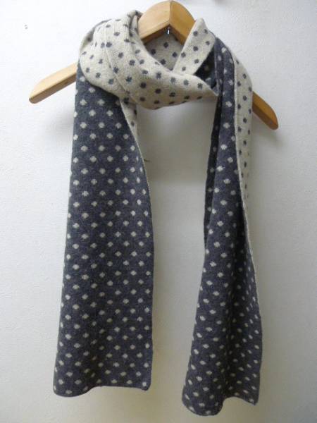 ◆ マックスマーラー　カシミア混ぜ　ドット マフラー　美品