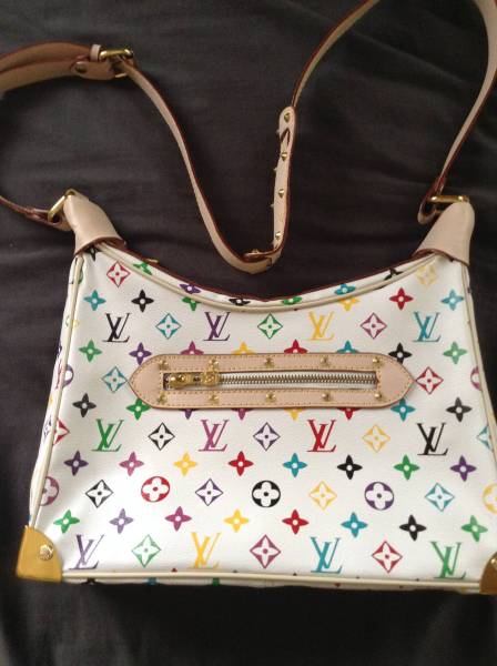 VUITTON？マルチカラー/モノグラム/美品、普段用に！