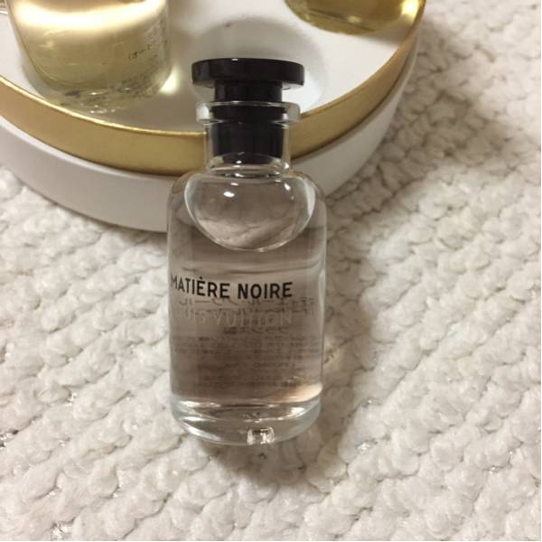 ルイヴィトン香水☆レ・パルファン ☆マティエールノワール10ml 「ルイ