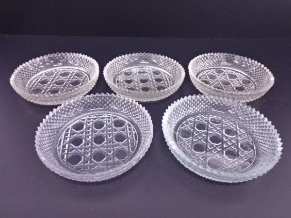 ★切子 水差し 茶道具 ガラス 工芸品 蓋付き 箱入り アンティーク 小物 格安 雲】某有名収集家放出品 切子 水指 漆蓋 共箱 古美術品(江戸 薩摩