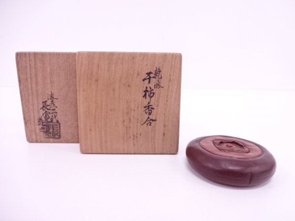 流讃岐名工 共箱 音丸耕堂作 堆漆 彫漆鶏香合 KI331 公式通販 香合