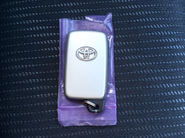 未使用！トヨタ純正 マジェスタ URS206 スマートキー 200系