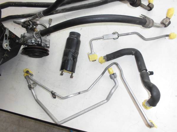 o122 AZ-1 PG6SA エアコンコンプレッサー 配管等 PG6SAマツダAZ-1の