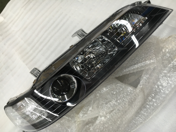 インテグラ dc2 右側ヘッドライト