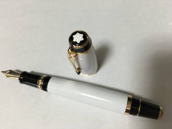 【未使用品】モンブラン ボエム 万年筆 ペン先14K ブラック シルバー 未使用】モンブラン ボエム ブランシェ?万年筆□ 【公式通販】