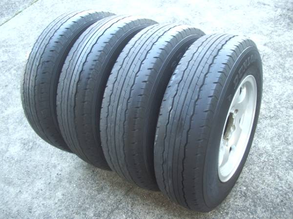6穴アルミ　キャラバン等、ハイエース等195/80R15 107/105LT付