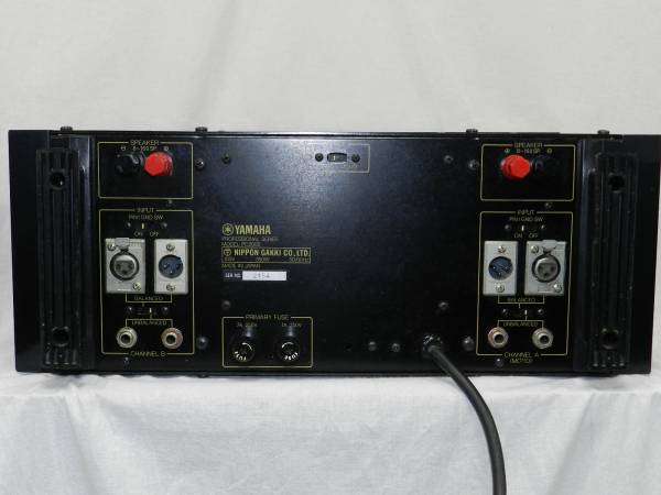 アンプ YAMAHA PC2002 YAMAHA PC2002M YAMAHA PC2002 ステレオ