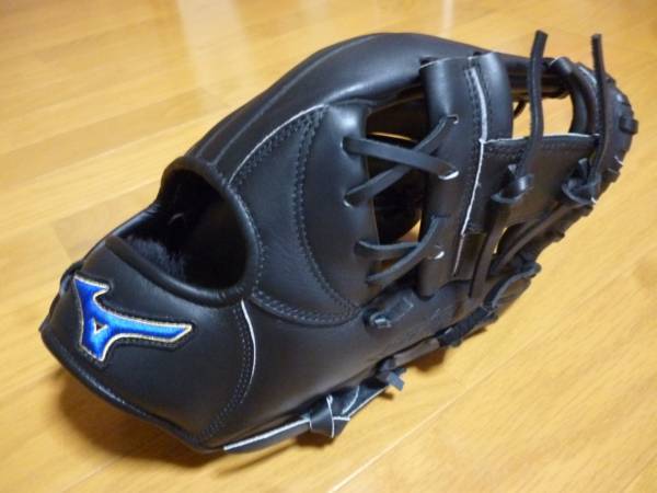 ★美品★ミズノ 軟式少年 内野手用 グローブ　※黒革 スタリア
