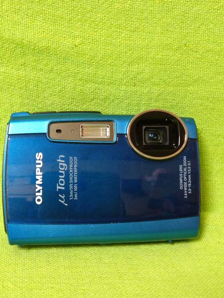 オリンパス OLYMPUS μ TOUGH-3000 ブルー　本体バッテリー 9854