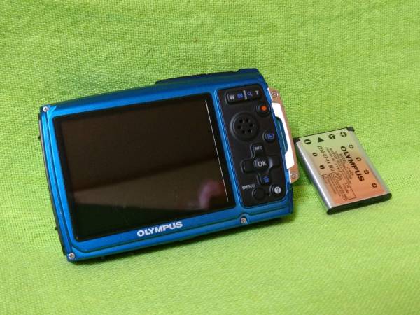オリンパス OLYMPUS μ TOUGH-3000 ブルー　本体バッテリー 9854