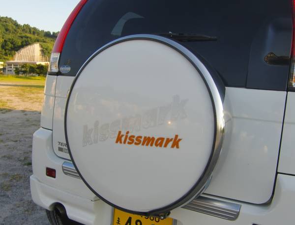 テリオスキッド Ｊ111ＧＪ131Ｇ キスマークタイヤカバー