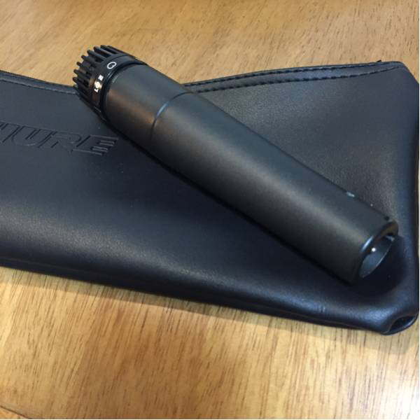 美品 SHURE ダイナミック型マイク SM57 ケーブルおまけ付き