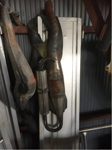 アドレスv100 チャンバー 実働取り外し