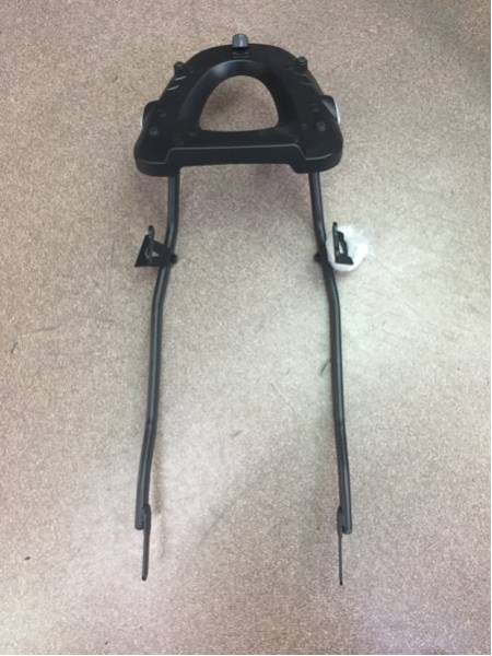 バンディット1200 GIVIリアボックスサポート