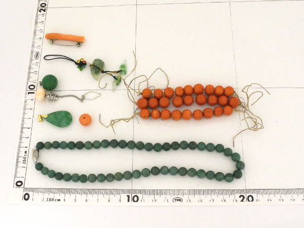 Yahoo!オークション 1円スタート 珊瑚 まとめ ルース ブローチ