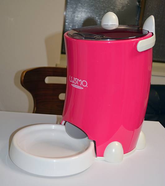 小型・中型犬/猫用 ペット用自動給餌器 LUSMO ルスモ