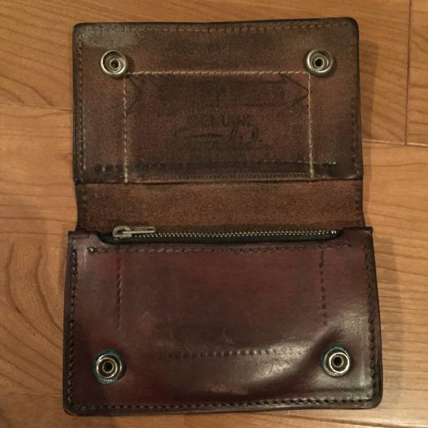WOLF'S HEAD/ウルフズヘッド】スタッズショートウォレット財布