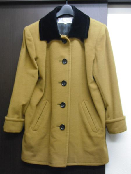 美品　ＹＳＬ　イヴサンローラン　コート　Ｍ ヴィンテージ風？