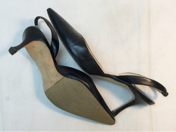 MANOLO BLAHNIK バックストラップ パンプス 36 NG182 【公式通販】