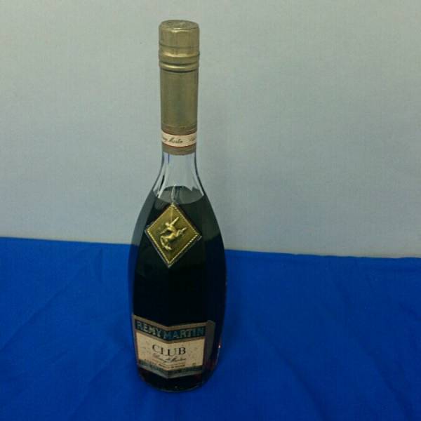 中古】古酒 REMYMARTIN CLUBdeREMYMARTIN 700ml 249105005643 Remy