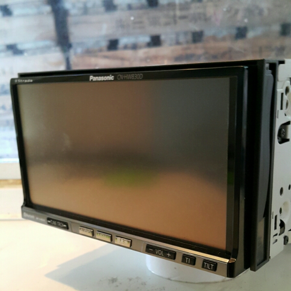 ジャンク出品 CN-HW830D [管理番号: L9AN0370 ] カーナビ 自動車